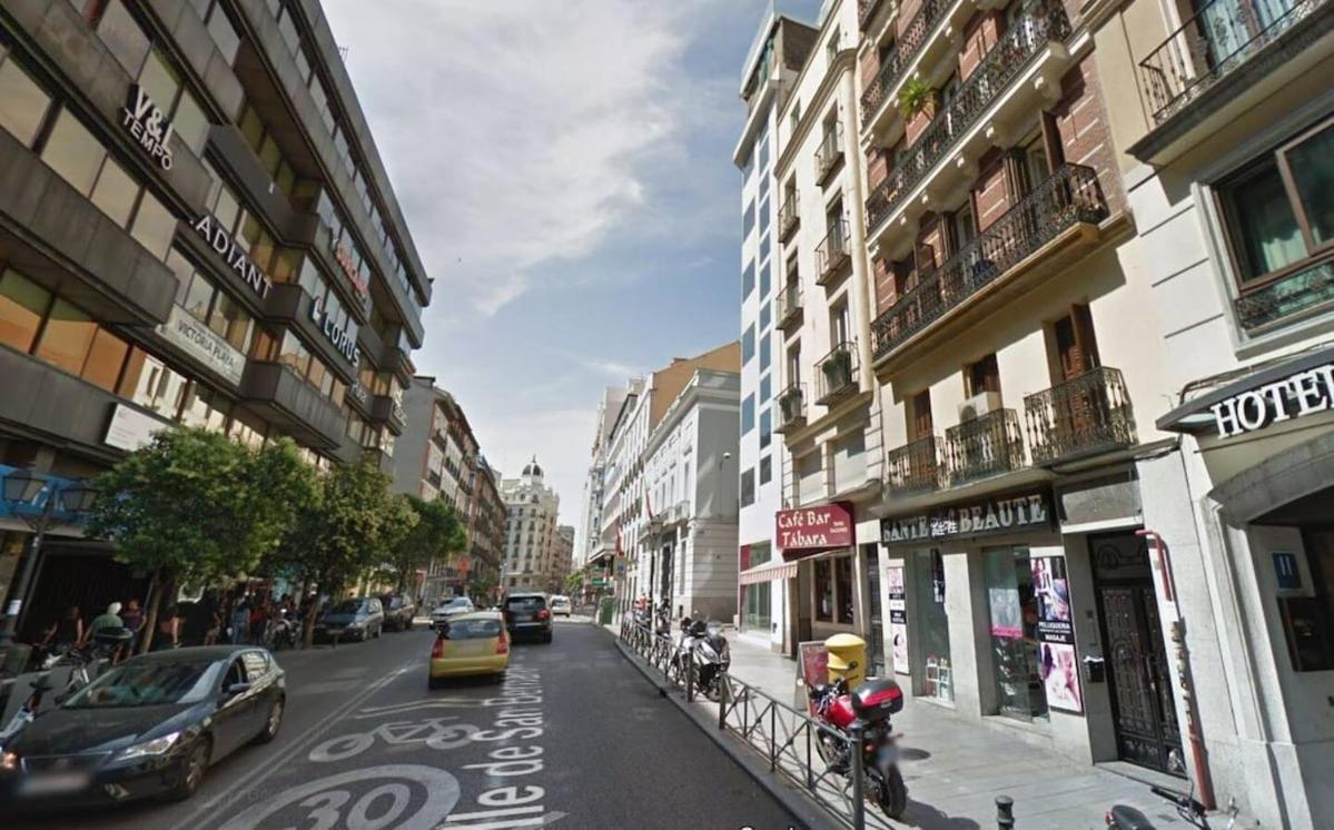 Ap Gran Via IV Lejlighed Madrid Eksteriør billede